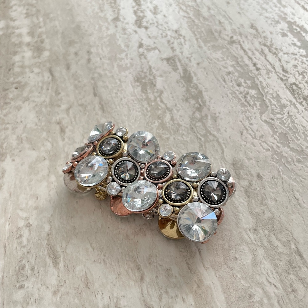 Chunky Rhinestone Bracelet - Picture 5 of 5